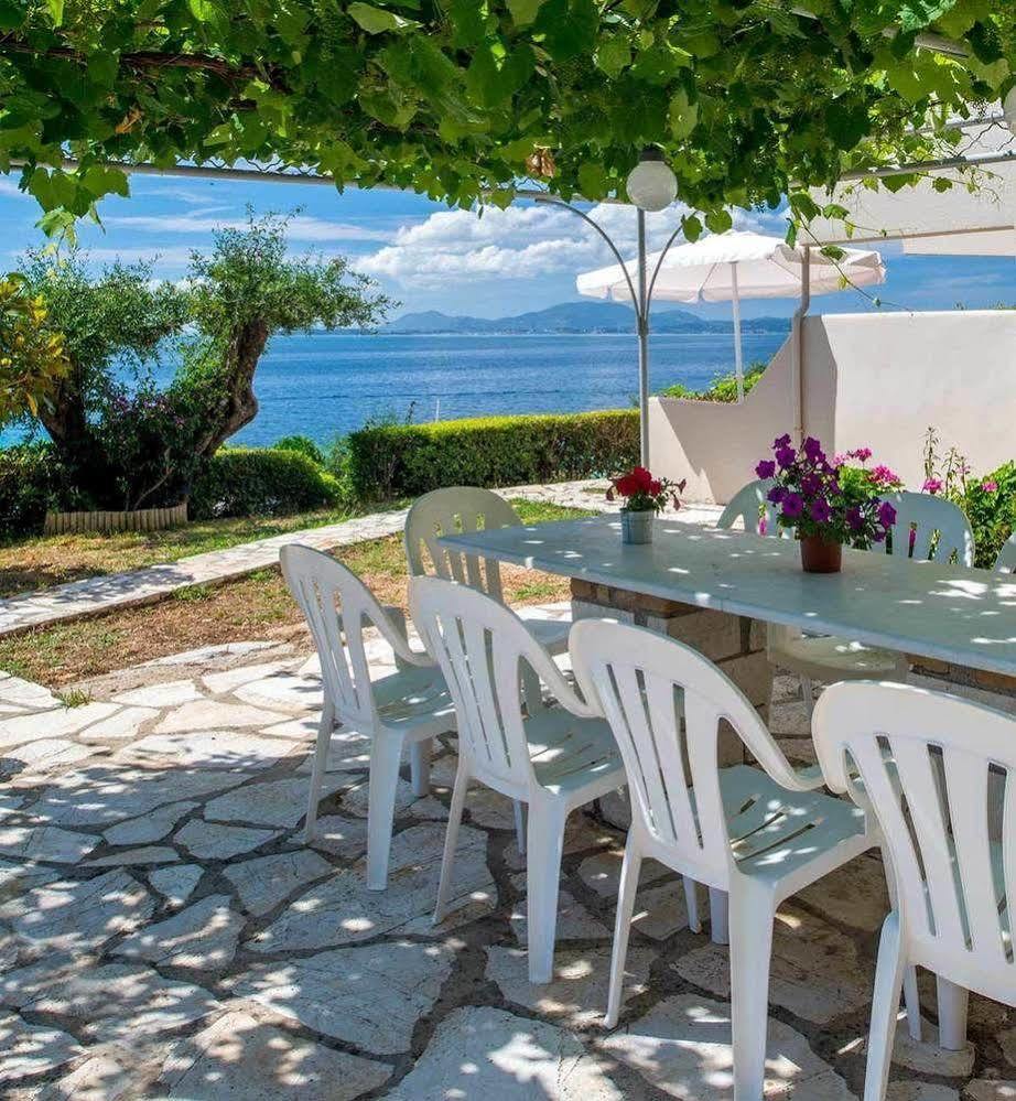Katávolos Krouzeri Beach Apartments מראה חיצוני תמונה