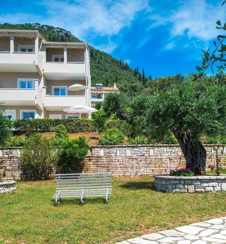 Katávolos Krouzeri Beach Apartments מראה חיצוני תמונה
