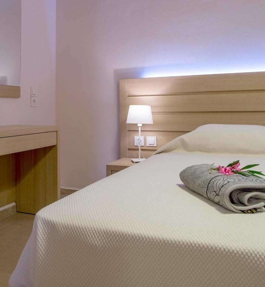 Katávolos Krouzeri Beach Apartments מראה חיצוני תמונה